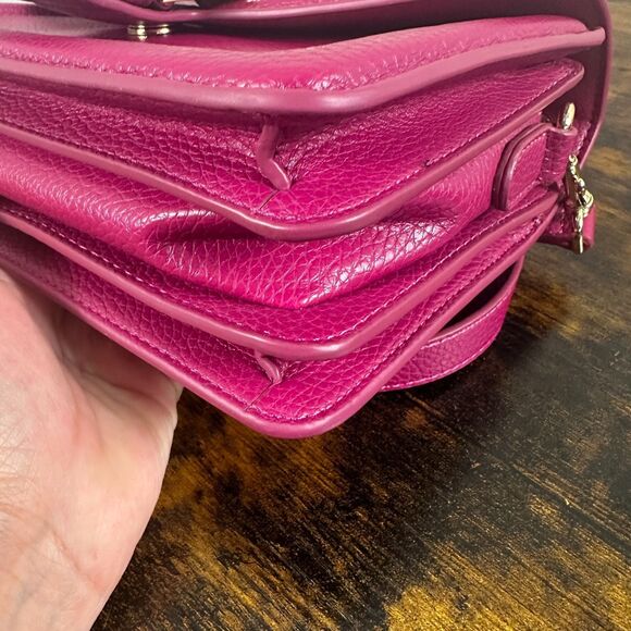 Versace Jeans Couture Pink Pebbled Gold Accent Crossbody Bag Purse Shoulder Hand - Picture 13 of 16